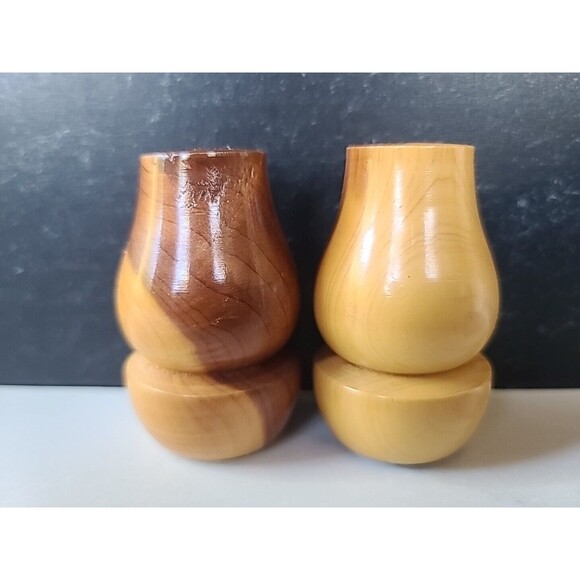 Vernon Texas Souvenir Wooden Salt and Pepper Shakers, Vintage - Picture 5 of 10